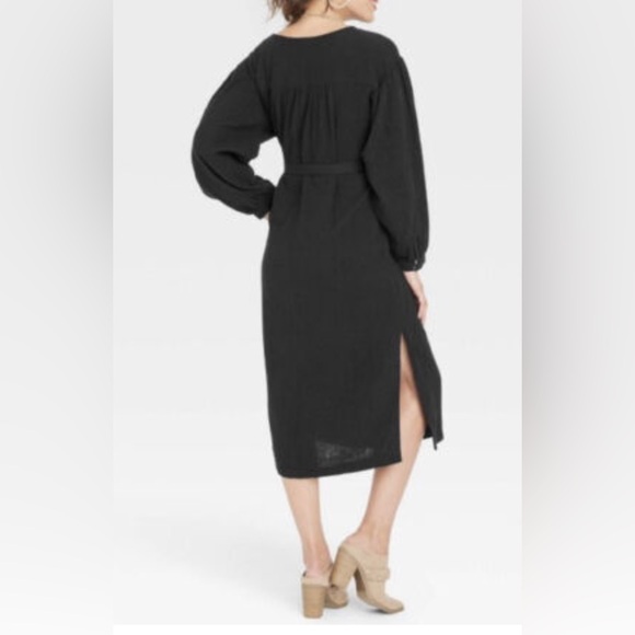 Universal Thread black dress - Picture 2 of 4